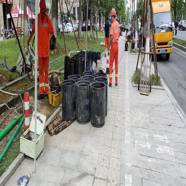 隆回管道短管置换修复